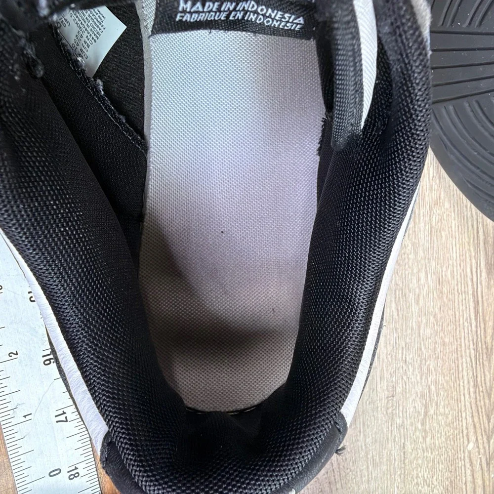 Nike Dunk Low Retro Panda Sneakers Black White Mens 11